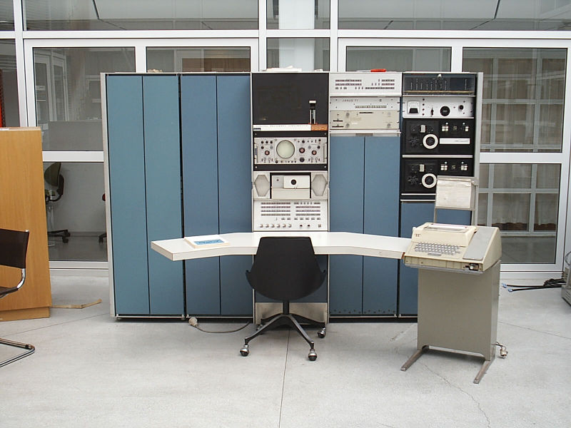 PDP-7/A Serial number 115, Norway (unknown location) - ©2009 Tore Sinding Bekkedal, click for larger image